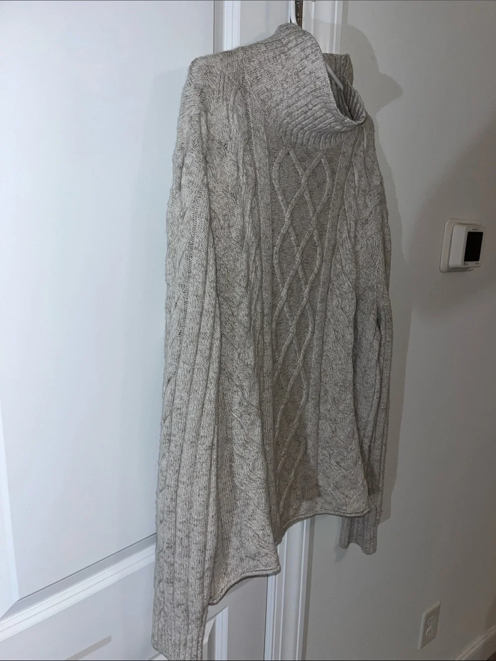 Banana Republic Fisherman Cable Knit LS Hig Collar Sweater Wool Blend L Mens